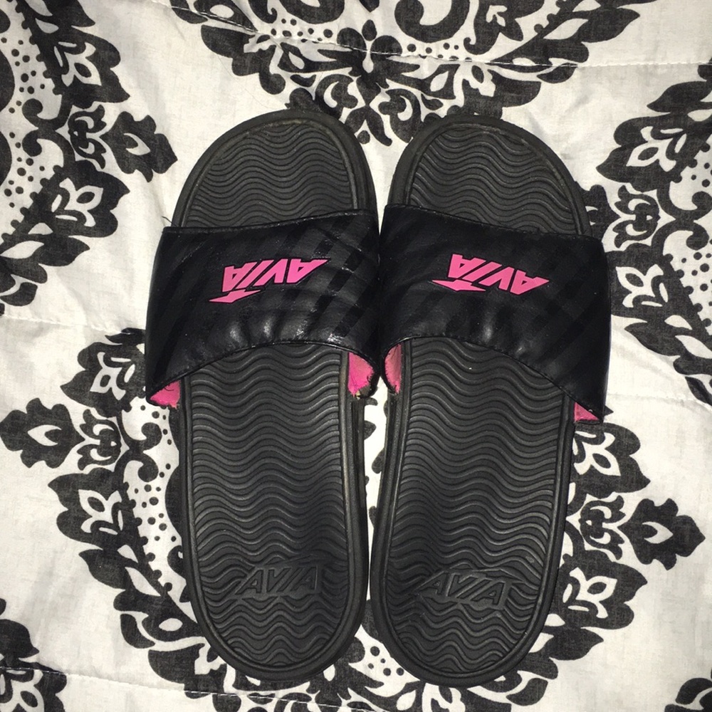 Avia Slides, black, new condition